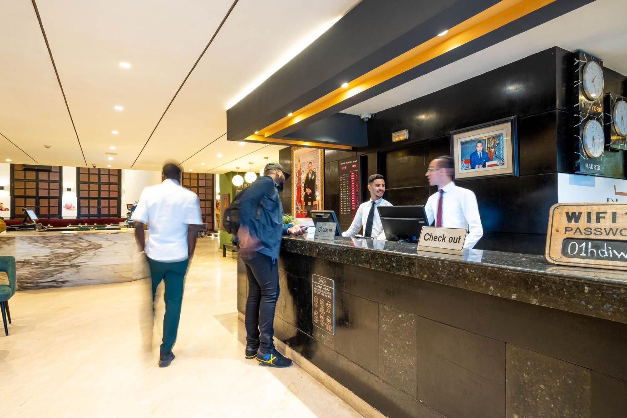 Diwan Casablanca Hotel Bagian luar foto