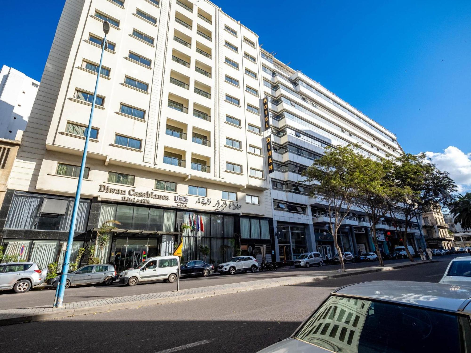 Diwan Casablanca Hotel Bagian luar foto