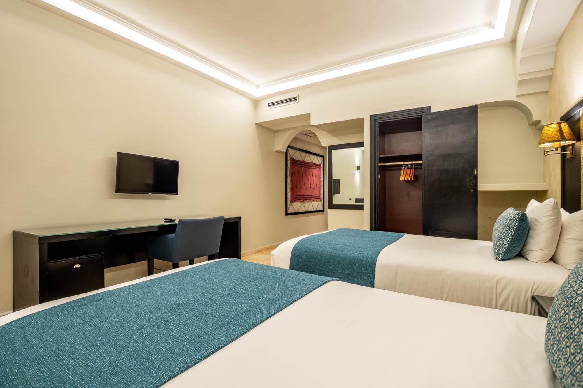 Diwan Casablanca Hotel Bagian luar foto