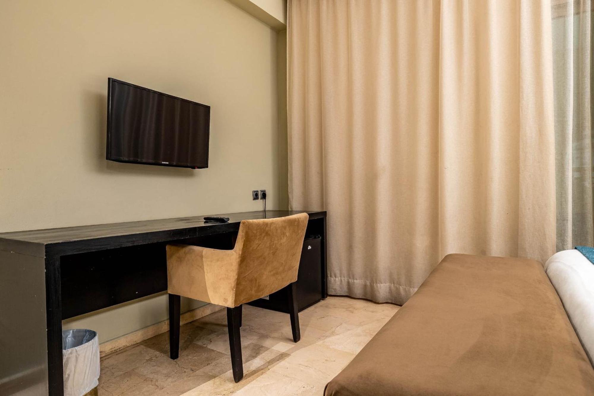 Diwan Casablanca Hotel Bagian luar foto